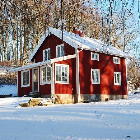 Anfasteroed Gardsvik - Grindstugan Ljungskile Esterno foto