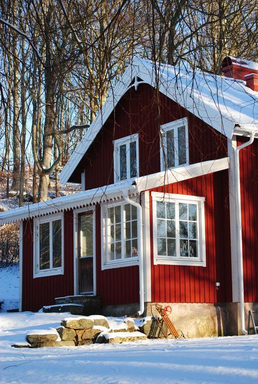 Anfasteroed Gardsvik - Grindstugan Ljungskile Esterno foto