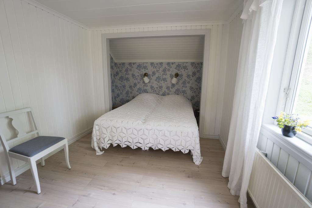 Anfasteroed Gardsvik - Grindstugan Ljungskile Esterno foto
